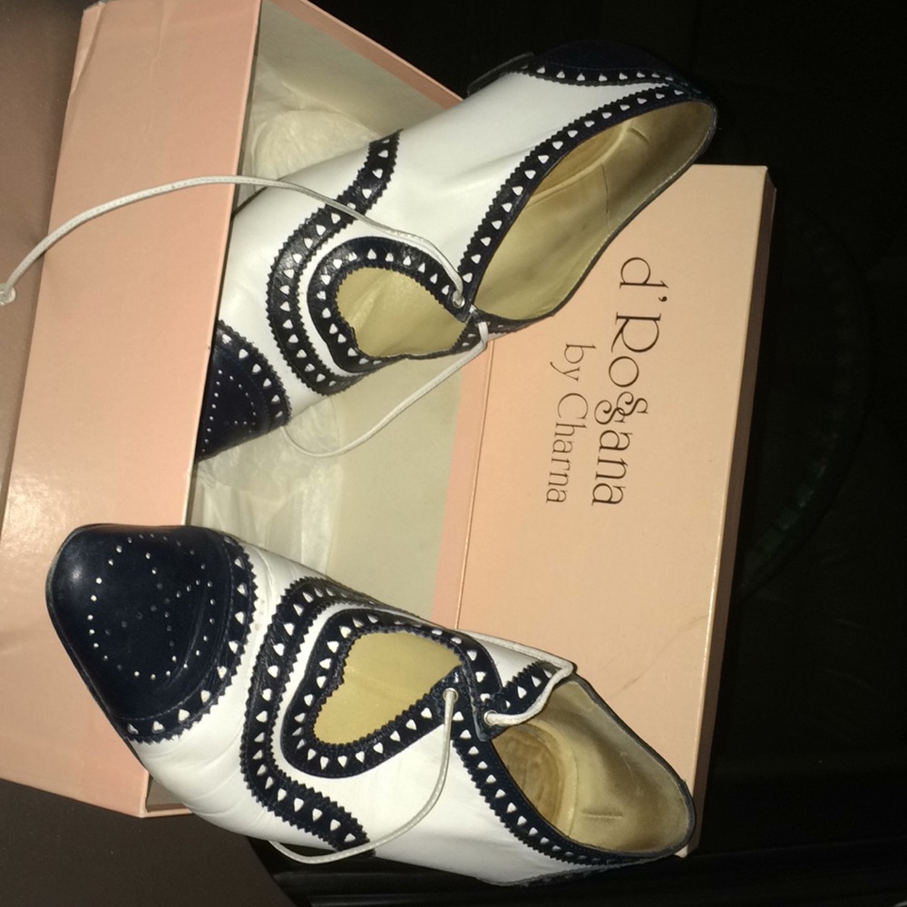 Shoes - Picture 2 of 2